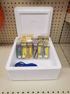 lot 471 image: 5qt cooler with Storm thundersticks and Rapala Floating Shallow depth lures
