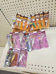 lot 479 image: Rapala - Storm - Bomber sinking and deep diving Lures