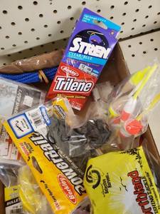 lot 527 image: Tackle box filler - Soft bait - hooks - weights and more