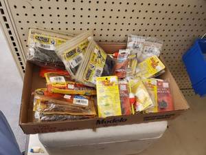 lot 539 image: soft bait Jigs - Do it yourself components and lures