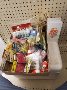 lot 543 image: Flies - Hooks - Weights (2) 7.25 tackle boxes