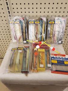 lot 556 image: Rapala -Storm - Smithwick Lures