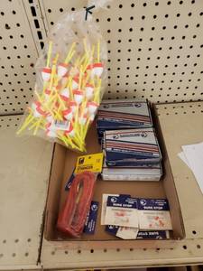 lot 615 image: Clear weighted bobbers, regular bobbers and stops