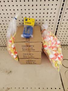 lot 616 image: 3 dozen 6 stringers and 100 ct bobbers