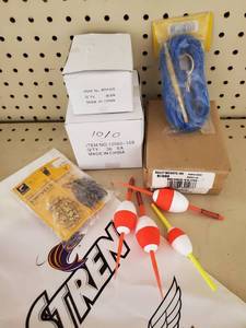 lot 623 image: 6 and 100 treble hooks -10oz bank sinkers(5) and more