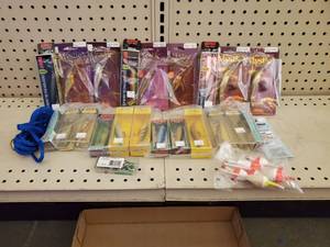 lot 639 image: Rapala - Storm - Mystic lures and more