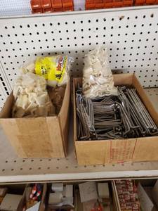 lot 42 image: 4, 6, and 8 Peg board display hooks with clip retainers