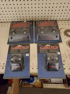 lot 47 image: Trolling motor power switches
