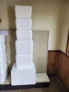 lot 62 image: Coolers
