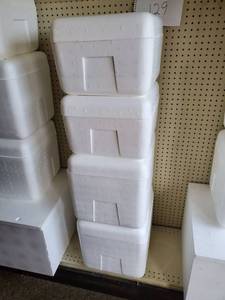 lot 64 image: 4 coolers
