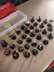 lot 8015 image: Huge Lot of Action Figures