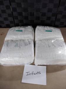 lot 8055 image: Pampers Infant Diapers
