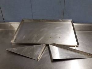 lot 1275 image: Wall mount drain board