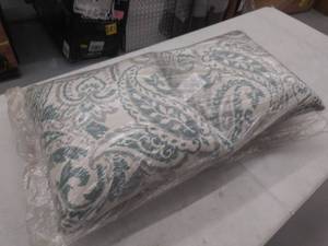 lot 1963 image: two throw pillows