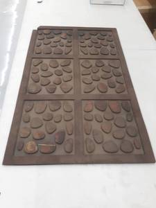 lot 8926 image: Door Mat Damaged