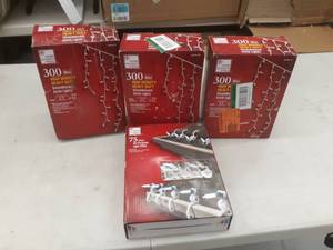 lot 8933 image: Assorted Christmas Lights