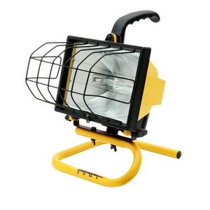 lot 8986 image: Designers Edge L20 Portable Handheld Work Light, Yellow, 500-Watt