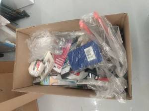 lot 9571 image: box of miscellaneous ace items