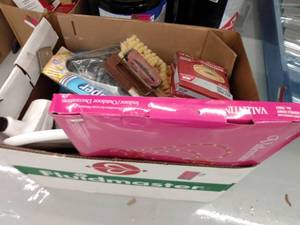 lot 9586 image: box of miscellaneous ace items