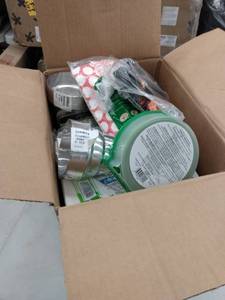 lot 9605 image: box of miscellaneous ace items