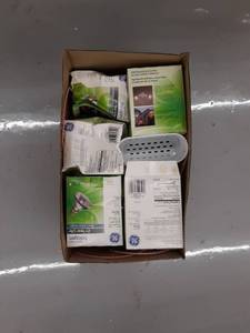lot 9619 image: lot of miscellaneous ace items