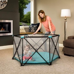 lot 472 image: Regalo My Play� Portable Playard Indoor and Outdoor with Carry Case and Washable, Aqua, 6-Panel