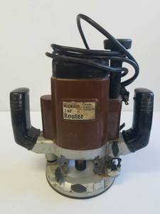 lot 5 image: professional Woodworker 3HP Router tested