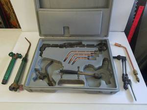 lot 22 image: welding torch tips