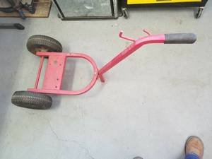 lot 34 image: Guessing its a Welding cart