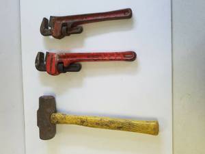 lot 68 image: Craftsmen heavy duty pipe wrench , crescent 12 pipe wrench and hammer