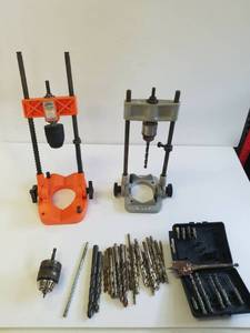 lot 71 image: Angle drill guides with bits and accessories