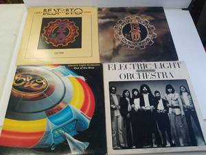 lot 118 image: BTO and ELO records