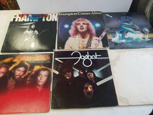 lot 128 image: foghat,azoa,bee gees, jethro, peter Frampton records