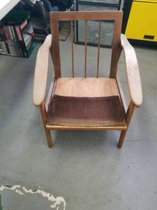 lot 155 image: mid-century accent chair