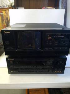 lot 168 image: Pioneer compact disc player PD-F908 and Pioneer stereo receiver vsx-d602s