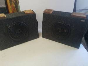 lot 196 image: MTX Speakers