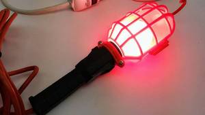 lot 506 image: Portable Work Light With Hook & Bonus Surge Protector Power Strip w6 Outlets
