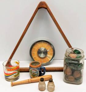 lot 598 image: Treasure Seekers Lot