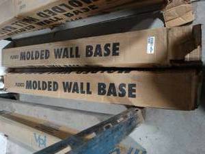 lot 2693 image: FLEXCO 4-in W  Babys Breath Thermoplastic Rubber Wall Base, Approx 60 Pieces