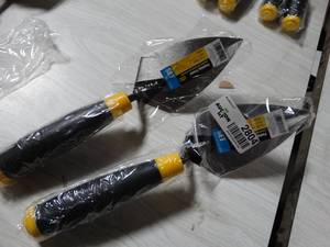 lot 2804 image: Lot of 2 brand new 5-12 in. Pointing Trowels