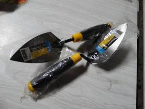 lot 2809 image: Lot of 2 brand new 5-12 in. Pointing Trowels