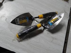 lot 2810 image: Lot of 2 brand new 5-12 in. Pointing Trowels