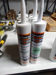 lot 2819 image: lot of 6 C-Cure Caulk Non Sanded 986 #24 Rust