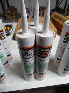 lot 2820 image: Lot of 3 C-Cure Caulk Non Sanded 986 #256 Caramel