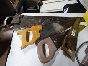 lot 2882 image: Lot of 4 Various Handsaws