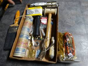lot 2898 image: Various hand Tools and Hardware for home improvement