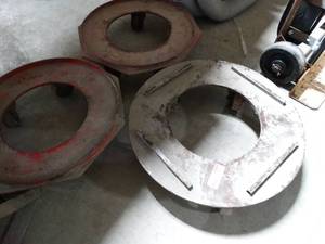 lot 2944 image: Homemade Metal car wheel Dollies