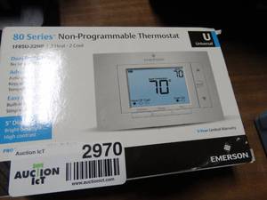 lot 2970 image: Emerson 1F85U-42NP Non-Programmable Thermostat Universal 4 Heat & 2 Cool Setting