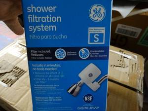 lot 2986 image: Ge Shower Filtration system