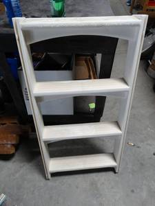 lot 8900 image: Plastic Pool Ladder